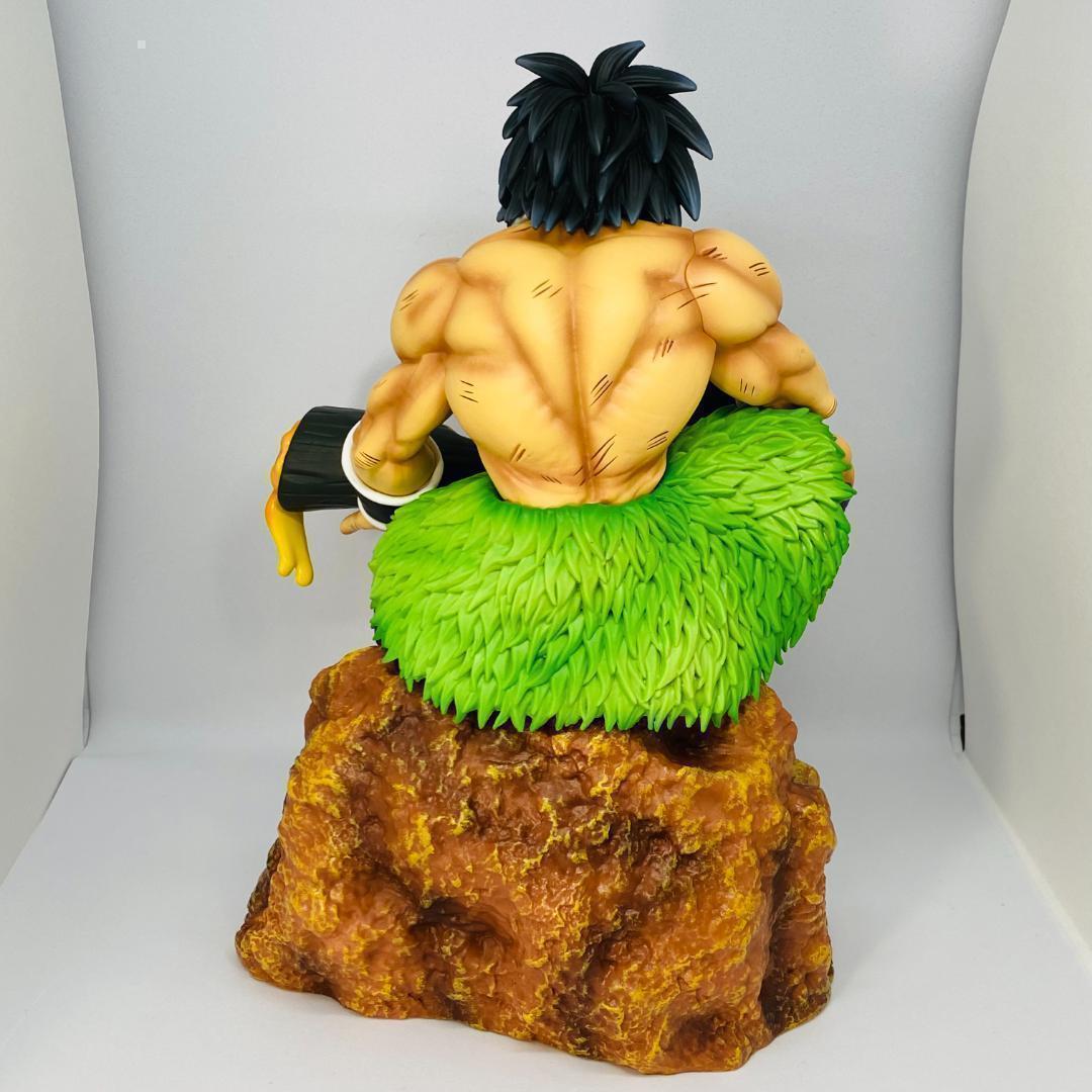 DRAGON BALL - BROLY 24 cm Action Figure